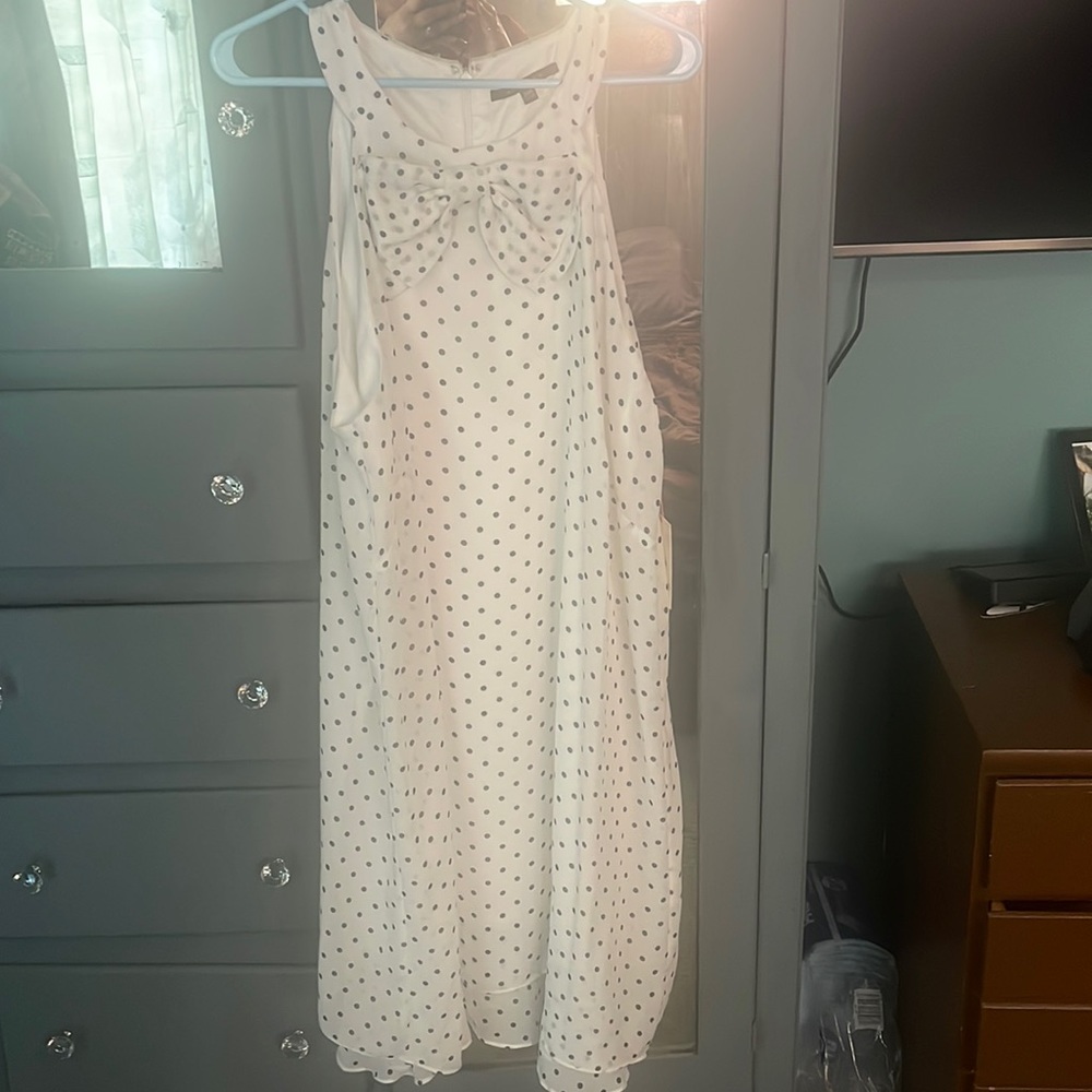 Women’s dress